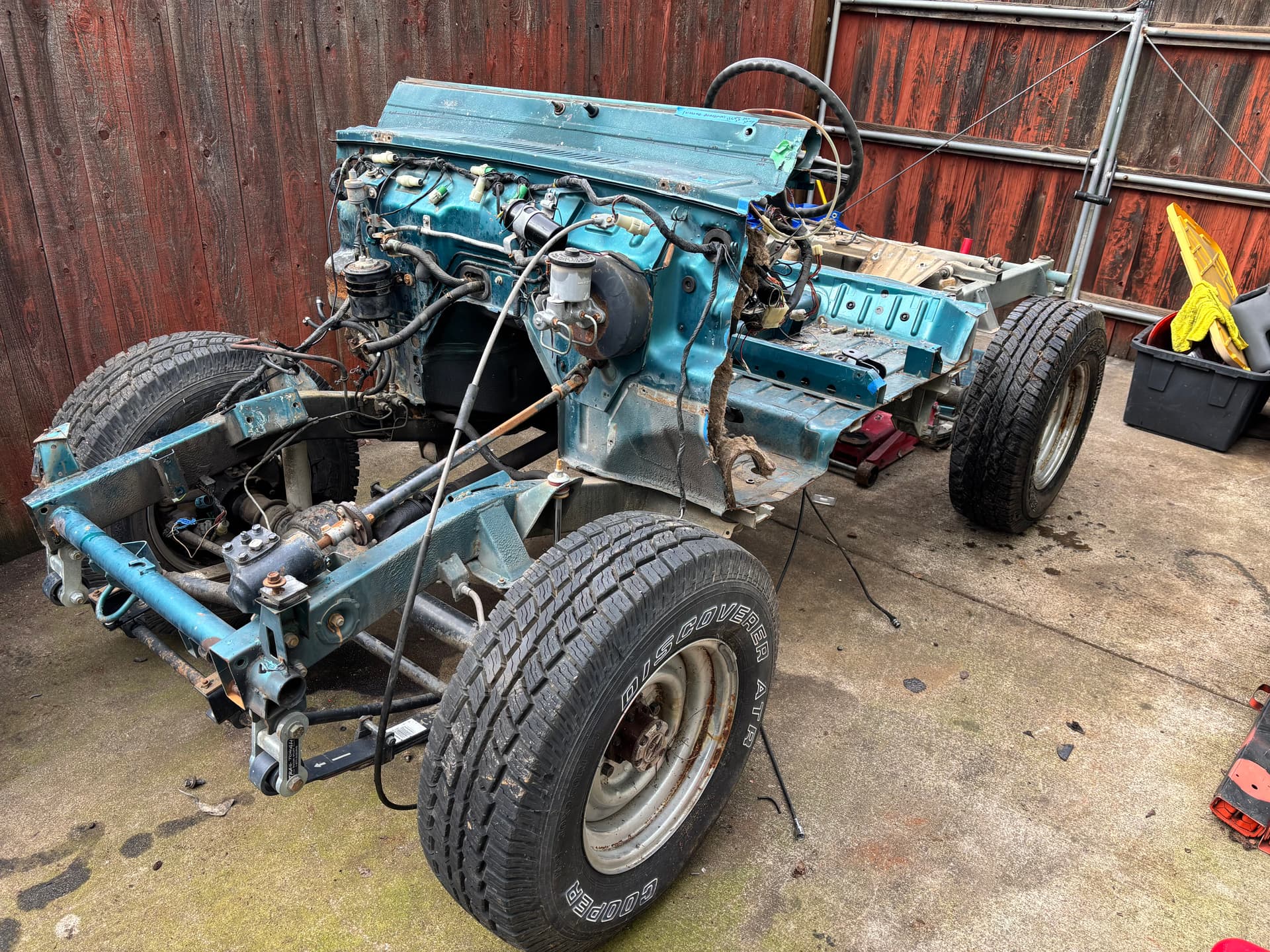 1987 Suzuki Samurai ( rolling chassis ) OME suspension