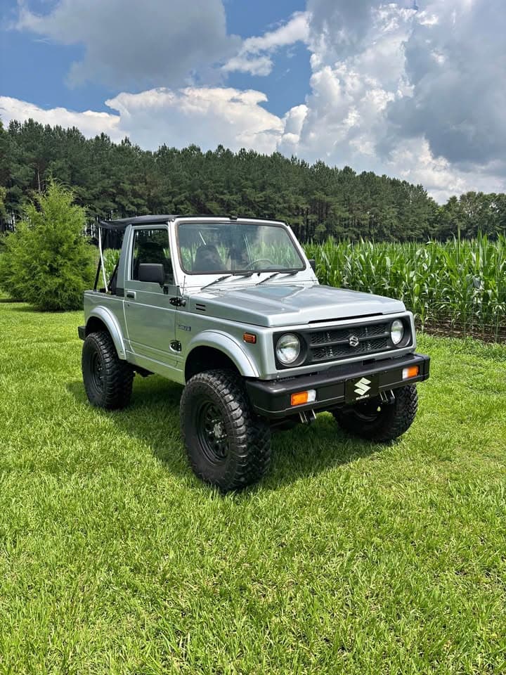 1987 Suzuki Samurai JA Convertible SUV