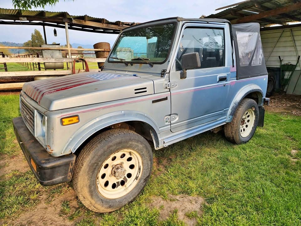 Suzuki Samurai
