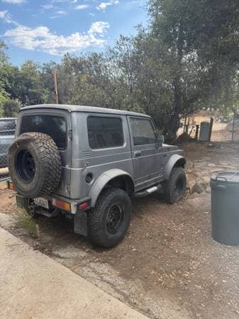 1987 Suzuki Samurai