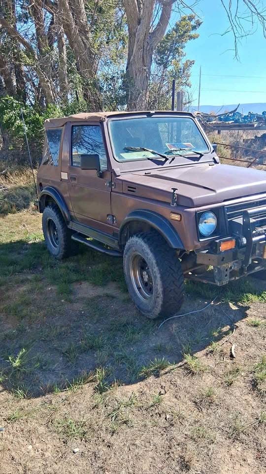 Suzuki Samurai