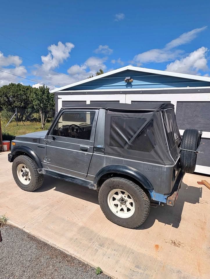 1986 Suzuki Samurai JA Convertible SUV